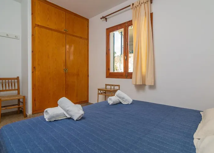 Jaume 10 Villa Es Canutells