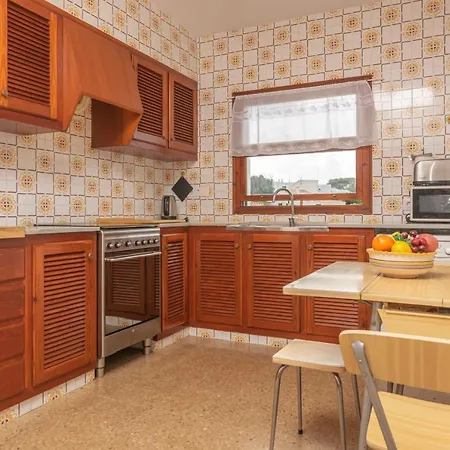 Jaume 10 Villa Es Canutells