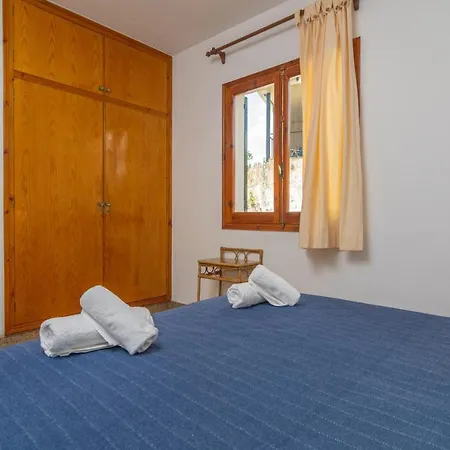 Jaume 10 Villa Es Canutells